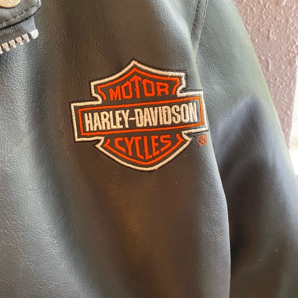 Authentic Harley Davidson leather jacket - Picture 4 of 5